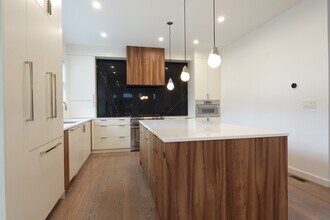 70 Walker St in Newton, MA - Building Photo - Building Photo