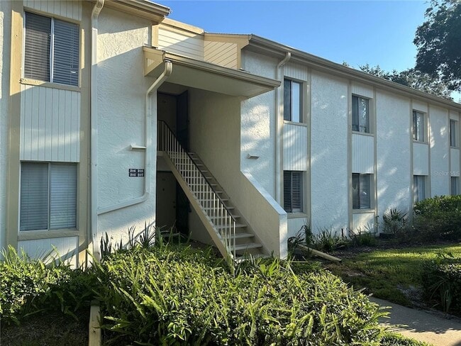 property at 207 Palmetto Ct