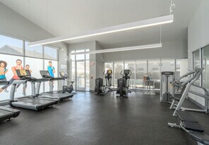 Sophias Place East in New Castle, DE - Building Photo