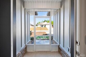 7907 Majestic Cypress Dr in Milton, FL - Building Photo - Building Photo