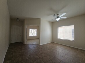 723 E Horizon Heights Dr in San Tan Valley, AZ - Building Photo - Building Photo