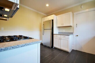 25 Tip Top St in Boston, MA - Foto de edificio - Building Photo