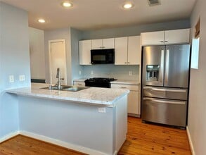 3208 Yellowstone Park Dr in Houston, TX - Building Photo - Building Photo