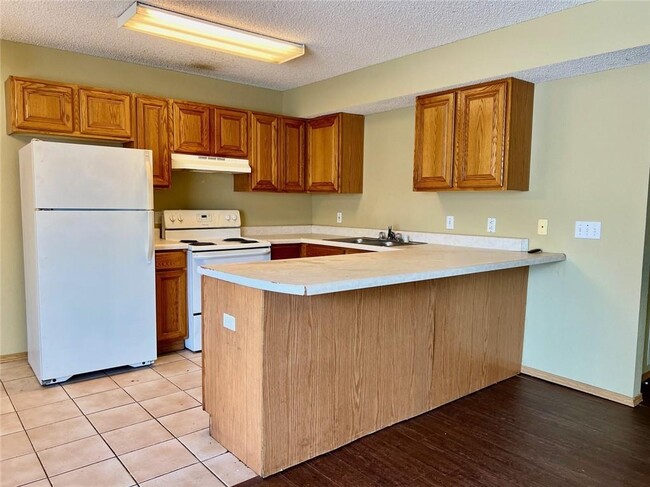 property at 795 N Daisy Ln