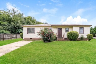 2311 5th E St in Tuscaloosa, AL - Building Photo