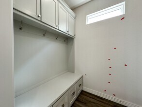 4437 W Bronco Dr in Fayetteville, AR - Building Photo - Building Photo