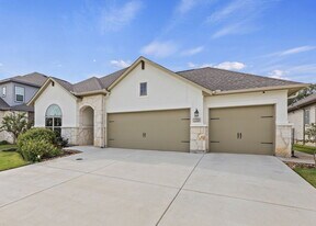 133 Maravillas in Boerne, TX - Building Photo