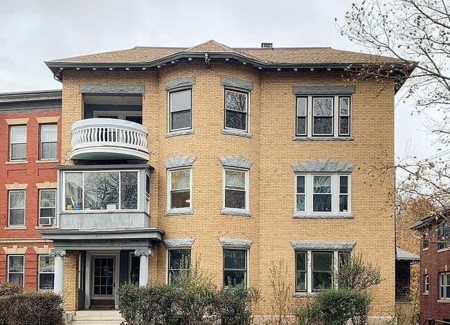 803 Washington St, Unit #1