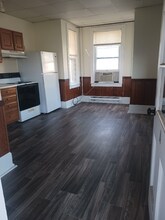 2558 Lititz Pike in Lancaster, PA - Foto de edificio - Building Photo