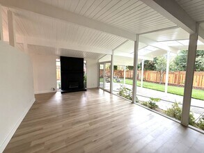 819 Greenberry Ln in San Rafael, CA - Building Photo - Building Photo