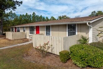 Camden Way Apartments in Kingsland, GA - Building Photo - Building Photo