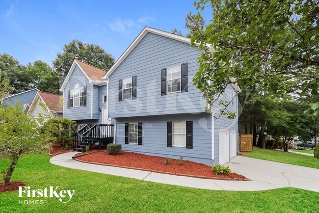4203 New Towne Dr in Powder Springs, GA - Building Photo - Building Photo
