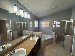 51 Sura Blvd in Orlando, FL - Building Photo - Building Photo