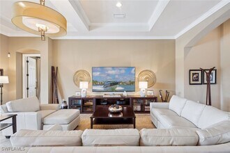 12824 Guildford Terrace in Ft. Myers, FL - Building Photo - Building Photo