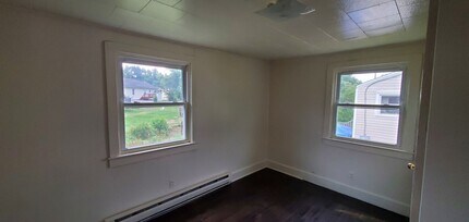 4708 Summit Ave in Greensboro, NC - Building Photo - Building Photo