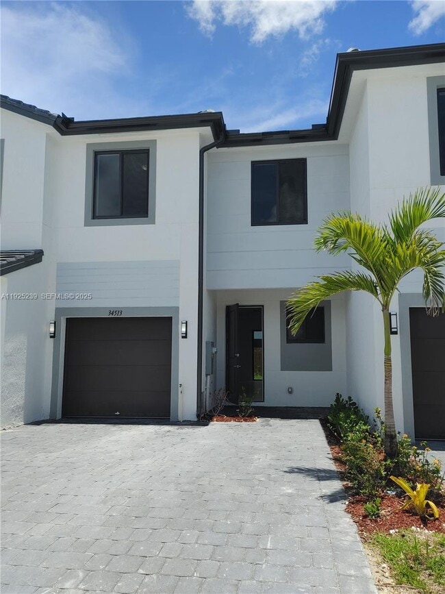 property at 34513 SW 191st Ave