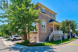 5535-5535 Glen Erin Dr in Mississauga, ON - Building Photo - Building Photo