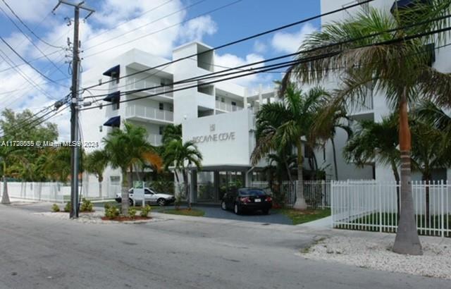 665 NE 83rd Terrace in Miami, FL - Building Photo