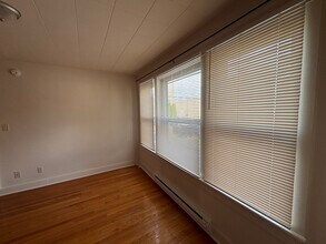107 Montrose Ave, Unit Apt A in Reading, PA - Building Photo - Building Photo