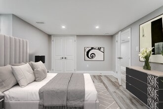 130 Carruthers Ave in Kingston, ON - Building Photo - Building Photo