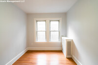 298 Brookline St, Unit 2 in Cambridge, MA - Foto de edificio - Building Photo