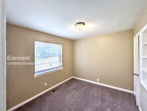 824 45th St Ensley in Birmingham, AL - Building Photo - Building Photo