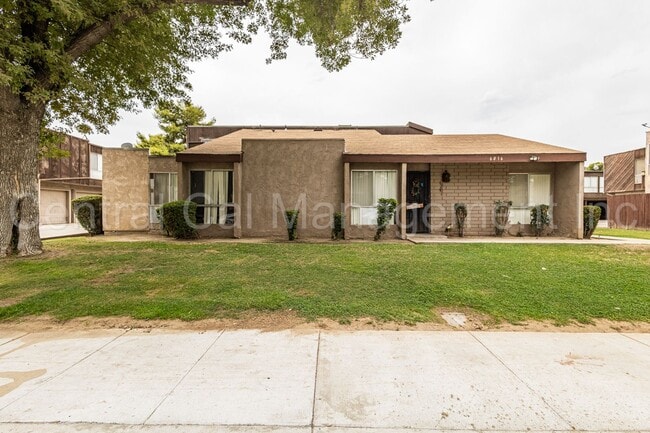 6016 Almendra Ave