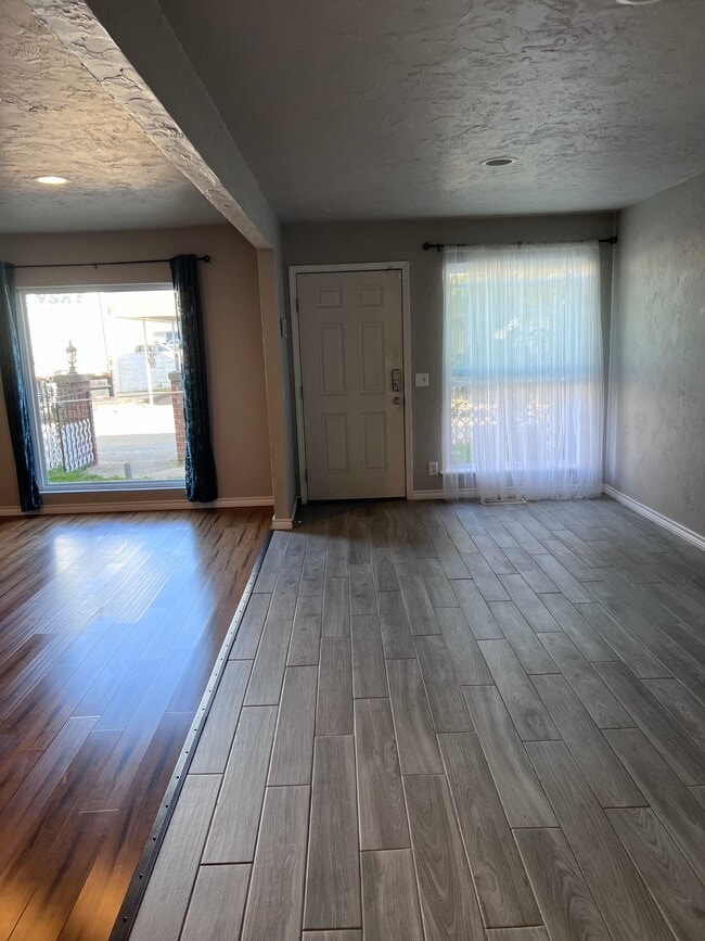 2451 NW 38th St in Oklahoma City, OK - Building Photo - Building Photo