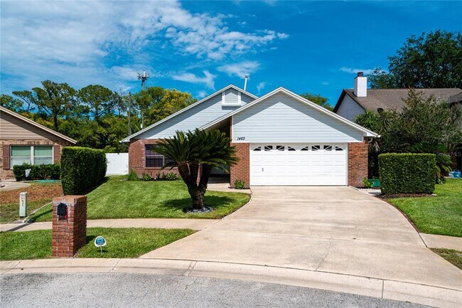 1463 E Brookshire Ct