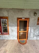 2025 SE Taggart St in Portland, OR - Building Photo