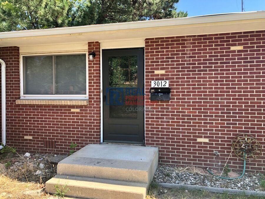 3012 Butternut Dr in Loveland, CO - Building Photo