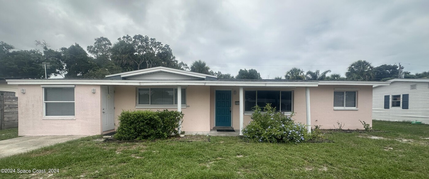 2644 Lorna Dr in Melbourne, FL - Building Photo