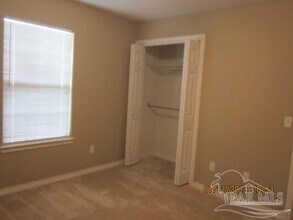 1135 Halyard Pl in Pensacola, FL - Building Photo - Building Photo