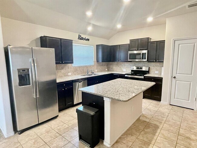 1809 Erie Dr in Leander, TX - Building Photo - Building Photo