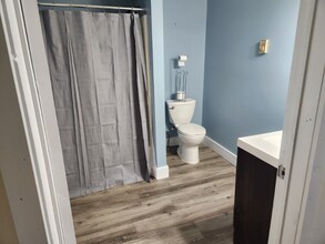 17 Shepherd Rd in Sidney, ME - Foto de edificio - Building Photo