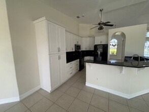 1024 SE 5th Terrace in Cape Coral, FL - Building Photo - Building Photo