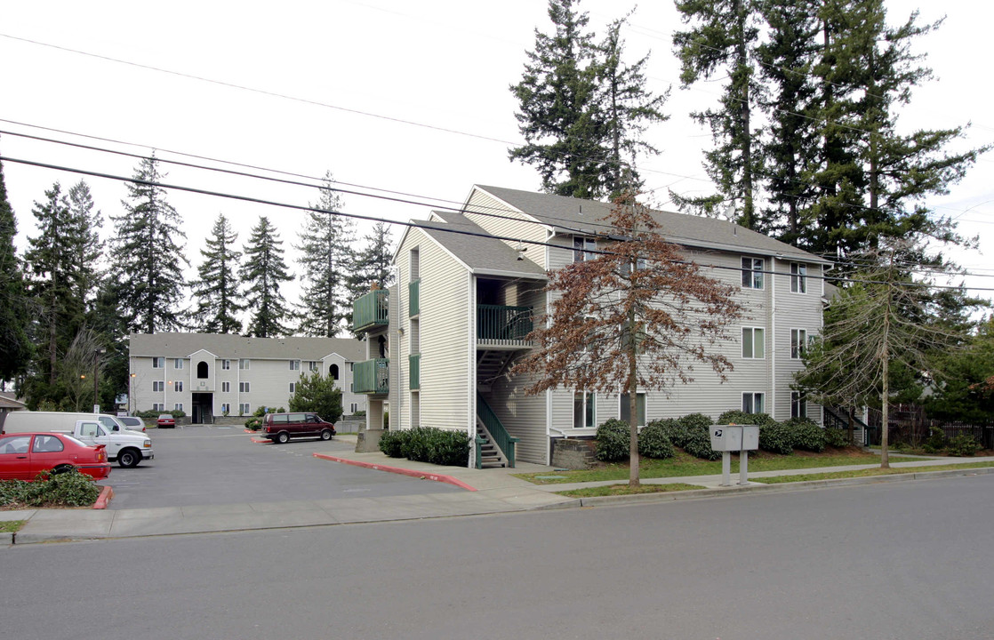 Fircrest in Portland, OR - Building Photo