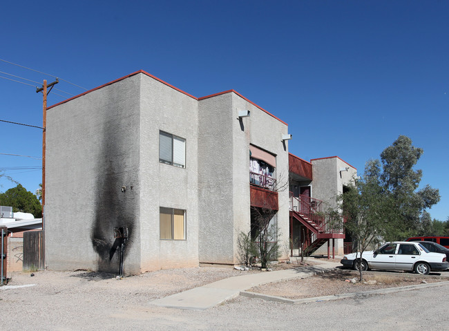 3469 N Fremont Ave in Tucson, AZ - Foto de edificio - Building Photo