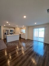 1580 Concord Ave in Madera, CA - Building Photo - Building Photo
