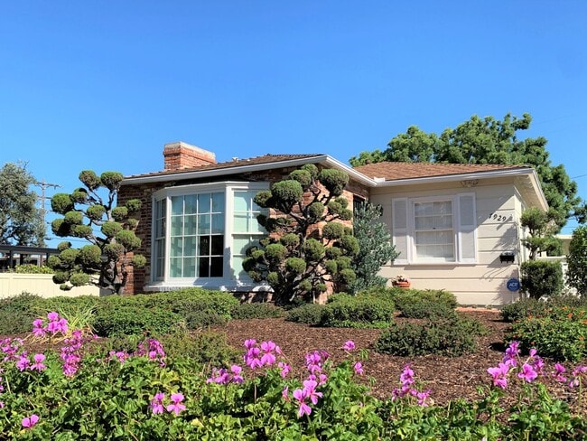 property at 7929 Prospect Pl