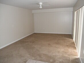 731 Mill Valley Pl in West Palm Beach, FL - Building Photo - Building Photo