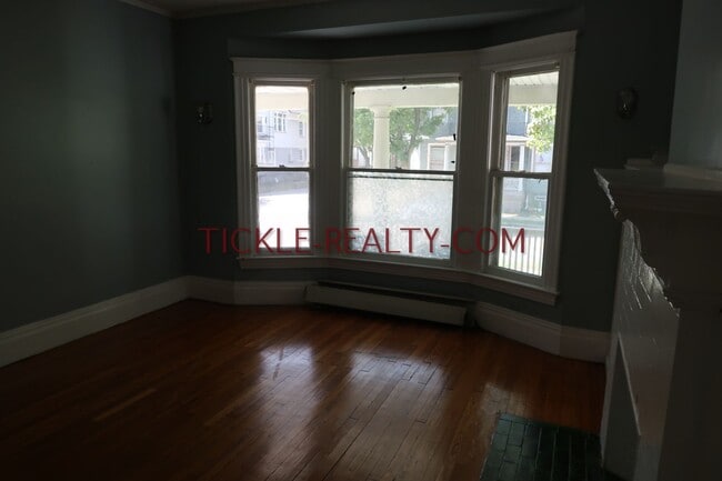 property at 368 Alexander St