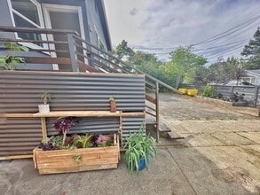 10 Joan Ave in Novato, CA - Building Photo - Building Photo
