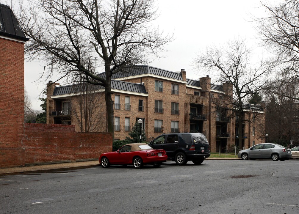 619 H St SW in Washington, DC - Building Photo