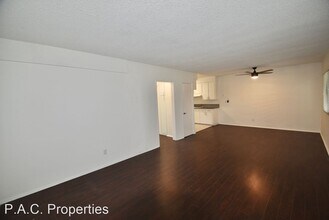 5455 Bellingham Ave in Los Angeles, CA - Building Photo - Building Photo