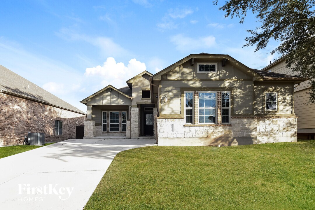 10523 Branch Post in San Antonio, TX - Foto de edificio