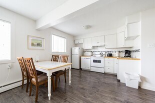 2163 Hamilton St in Regina, SK - Building Photo