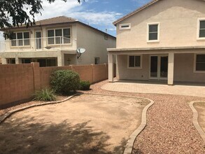 18175 W Smokey Dr in Surprise, AZ - Building Photo - Building Photo