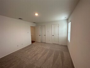 4130 Brazos Brk Trl in Baytown, TX - Foto de edificio - Building Photo