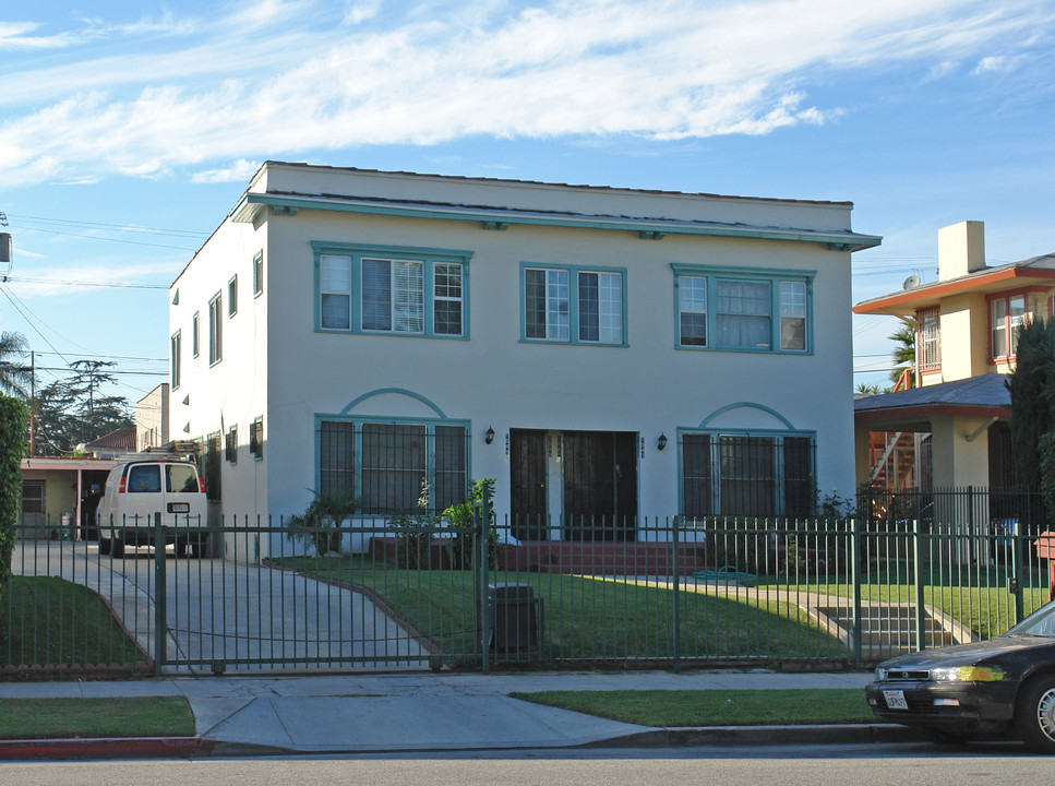 1547 S Wilton Pl in Los Angeles, CA - Building Photo